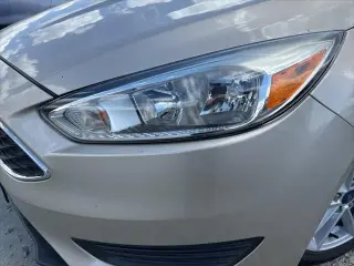 Ford Focus 2018 SE 4dr Hatchback