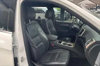 Jeep Grand Cherokee 2015 4x2 Overland 4dr SUV