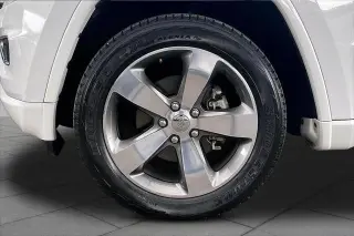 Jeep Grand Cherokee 2015 4x2 Overland 4dr SUV