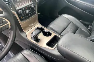 Jeep Grand Cherokee 2015 4x2 Overland 4dr SUV