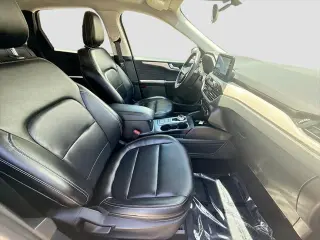 Ford Escape 2022 SEL 4dr SUV