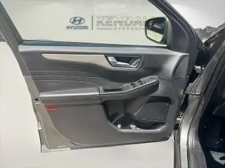 Ford Escape 2022 SEL 4dr SUV