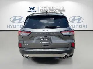 Ford Escape 2022 SEL 4dr SUV