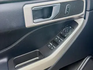 Ford Explorer 2021 XLT 4dr SUV