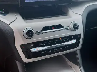 Ford Explorer 2021 XLT 4dr SUV