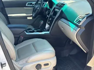 Ford Explorer 2014 XLT 4dr SUV