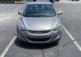 Hyundai ELANTRA 2012 GLS 4dr Sedan 6M