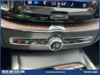 Volvo XC60 2023 AWD B5 Plus Bright Theme 4dr SUV