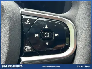 Volvo XC60 2023 AWD B5 Plus Bright Theme 4dr SUV