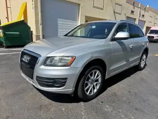Audi Q5 ( Cash )