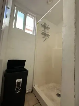 Se Renta Cuarto