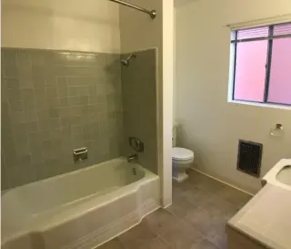 Alhambra CA 1 Rec, 1 Baño