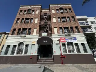 Los Angeles Korea Town Studio