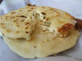 PUPUSAS ILIMITADAS MAIZ ARROZ