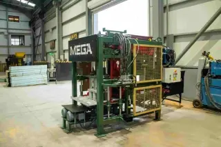 MÁQUINA BLOQUERA (SET)