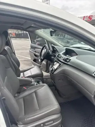 Van for sale, good conditions