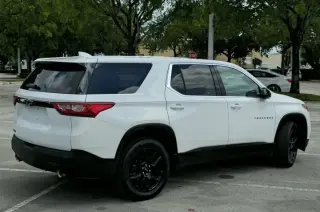 Chevrolet Traverse ( 3 Filas )