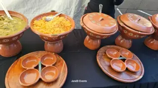 Tacos de guisados con tortilla