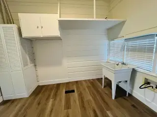 TWO BEDROOM MOVE IN RENTAL!.