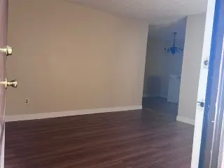 2 Bedroom 1 Bath Apartment