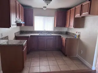 2 Bedroom 1 Bath Apartment
