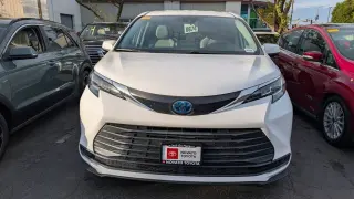 2021 Toyota Sienna LE 8 Passenger