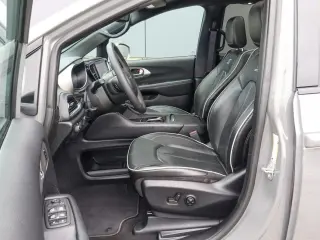 2022 Chrysler Pacifica Limited AWD