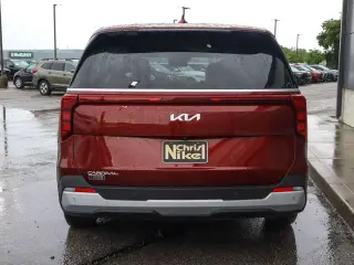 2025 Kia Carnival LXS FWD