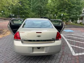 2010 Chevrolet Impala LS