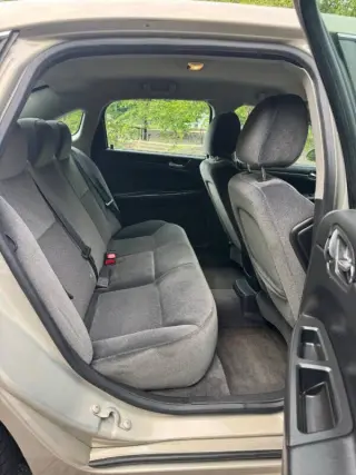 2010 Chevrolet Impala LS