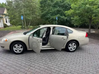2010 Chevrolet Impala LS