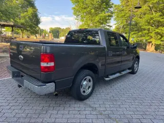 2006 Ford F-150 XLT