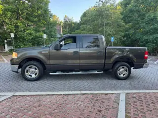 2006 Ford F-150 XLT