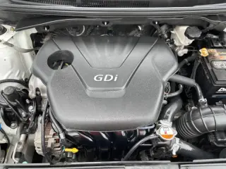 2017 Hyundai Veloster