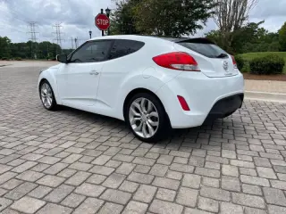 2017 Hyundai Veloster