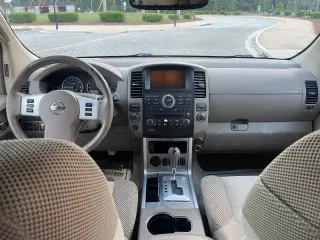 2011 Nissan Pathfinder S