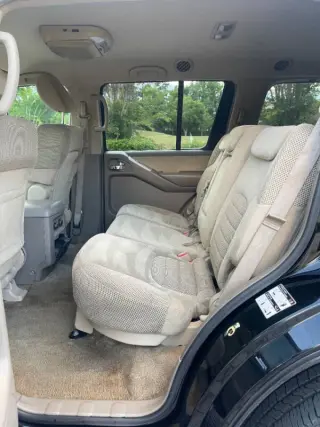 2011 Nissan Pathfinder S