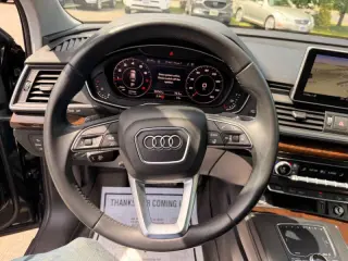 2019 Audi Q5 quattro Premium Plus 45 TFSI