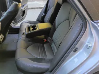 2022 Toyota Avalon Hybrid XSE Nightshade