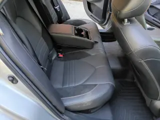 2022 Toyota Avalon Hybrid XSE Nightshade
