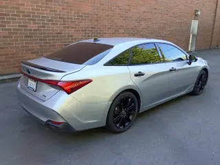 2022 Toyota Avalon Hybrid XSE Nightshade