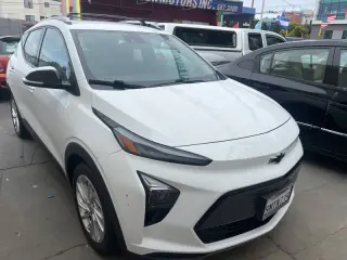 2023 Chevrolet Bolt EUV LT