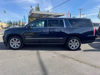 2017 GMC Yukon XL Denali