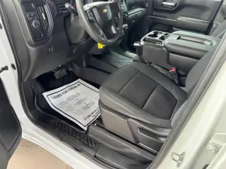 2021 Chevrolet Silverado 1500 Custom Crew Cab Short Box 2WD