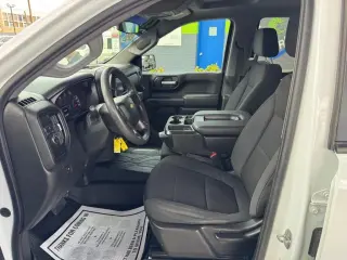2021 Chevrolet Silverado 1500 Custom Crew Cab Short Box 2WD