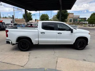 2021 Chevrolet Silverado 1500 Custom Crew Cab Short Box 2WD