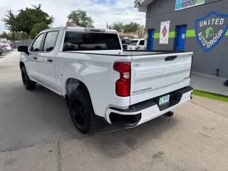 2021 Chevrolet Silverado 1500 Custom Crew Cab Short Box 2WD