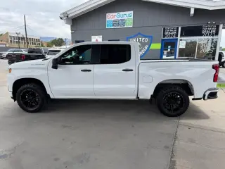 2021 Chevrolet Silverado 1500 Custom Crew Cab Short Box 2WD