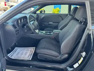 2013 Dodge Challenger SXT