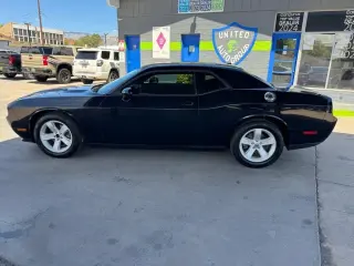2013 Dodge Challenger SXT